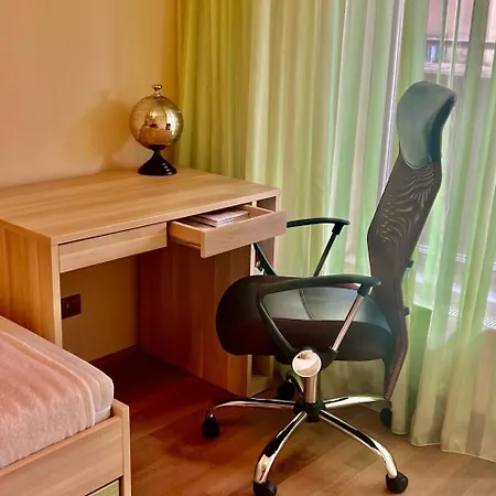 Apartman Luxury In And Free Parking Prága