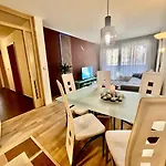 Luxury In And Free Parking Prag